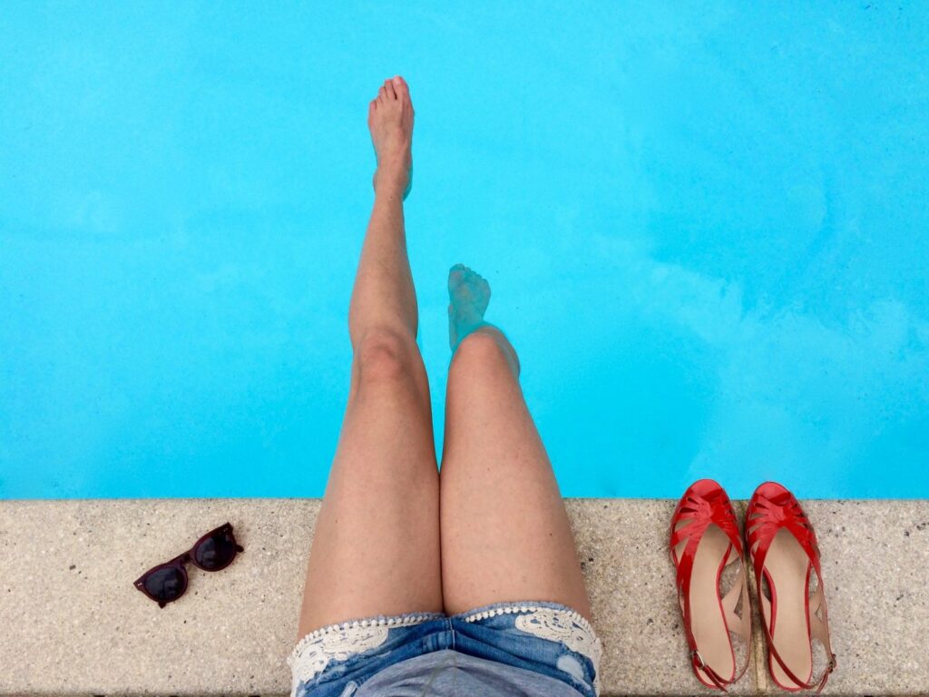 Eau froide et circulation veineuse : 3 techniques efficaces pour soulager vos jambes lourdes 3 IMG 8690 1 1400x1050 1 libellasocks.com