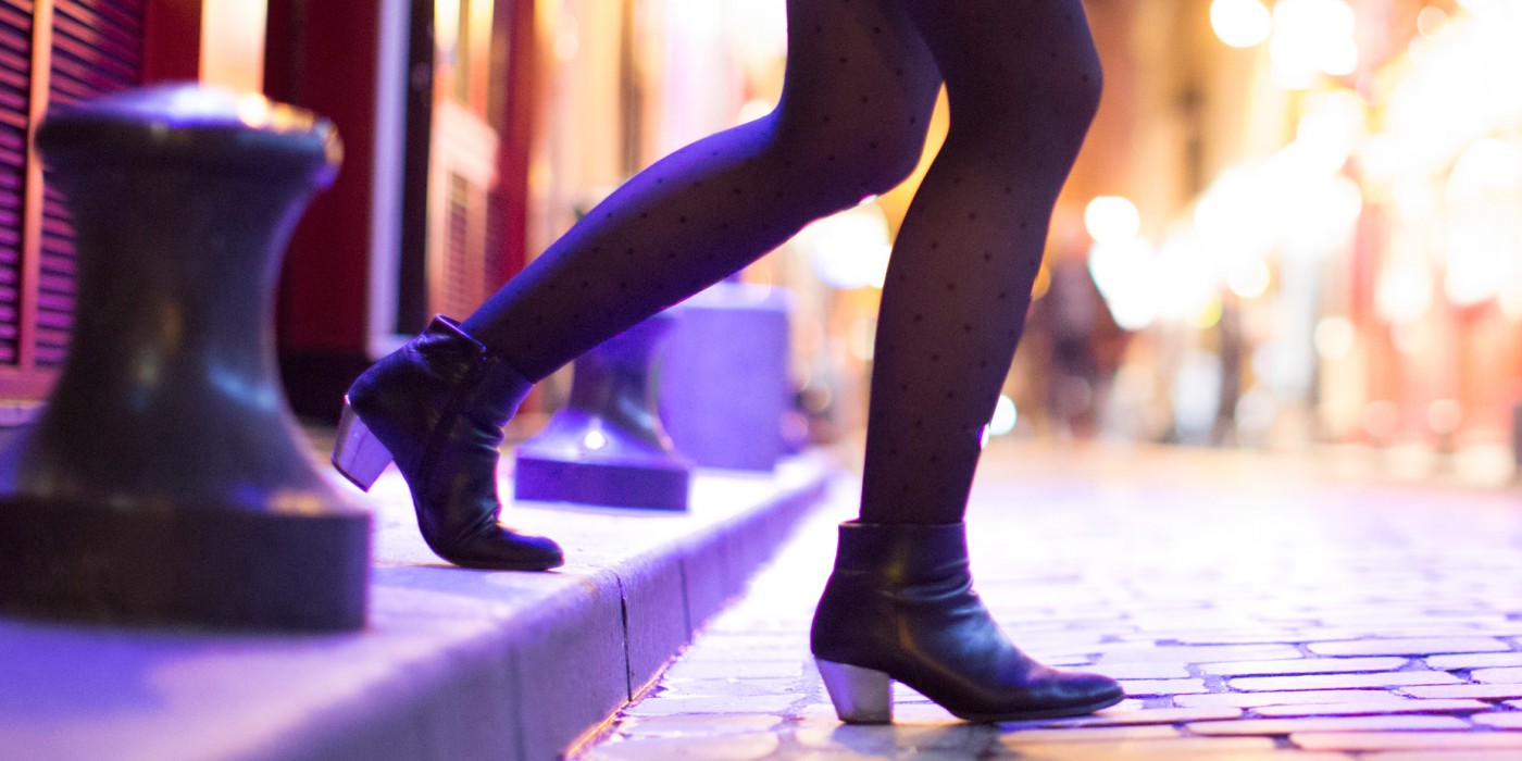 201412081193JBweb 1400x700 1 libellasocks.com
